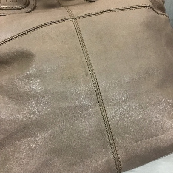 Givenchy Nightingale Tote Large - Picture 7 of 11